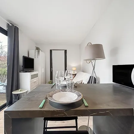 Ecrin Climatise Avec Terrasse & Jardin Prive Apartman