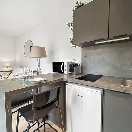 Apartman Ecrin Climatise Avec Terrasse & Jardin Prive